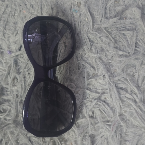 Versace Women's Purple & Silver Rhinestone Oversized Sunnies (NWOT)✨️🩶💜✨️ - Picture 1 of 9